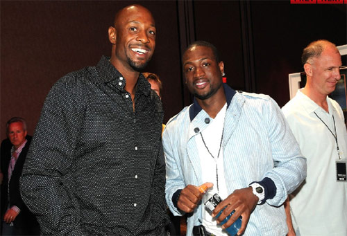 泰州队门将戴曜城谈苏超夺冠：我们值得冠军，泰州人民过年了（泰州队门将戴曜城评苏超封王：我们当之无愧，泰州人民喜似过年）