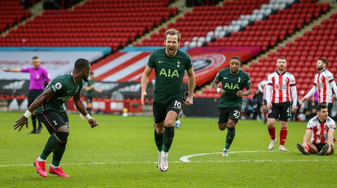 巴黎主帅战术受质疑（巴黎主教练战术引发质疑）