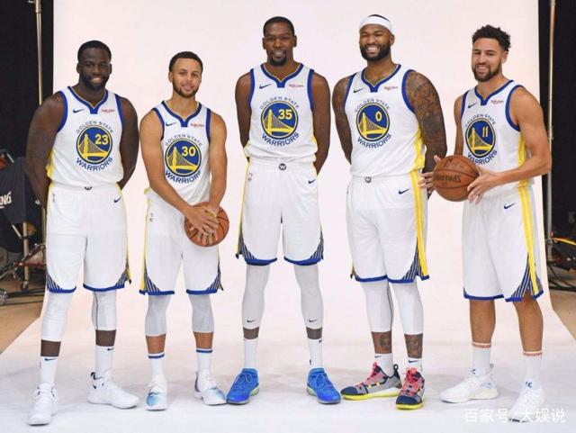 法官贾奇季后赛11安7得分，表现位列前八（贾奇季后赛斩获11支安打7次得分，综合表现跻身前八）