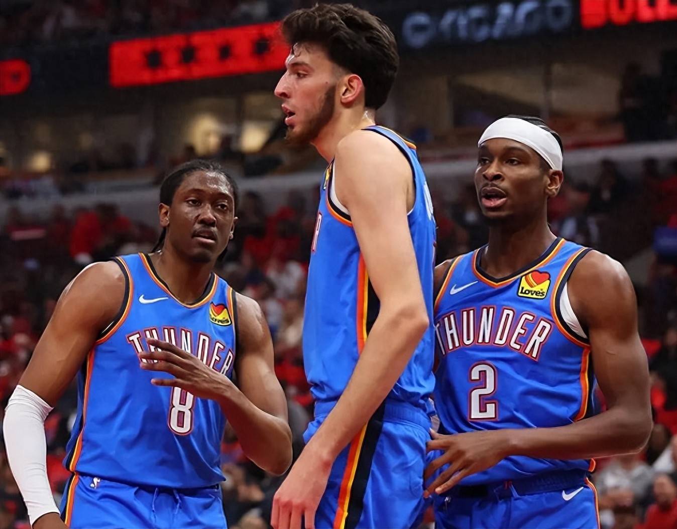 泰伦·卢：防东契奇的重点是限制他罚球，这比他投进球更危险（泰伦·卢：防守东契奇首要是遏制罚球，这比他命中投篮更致命）