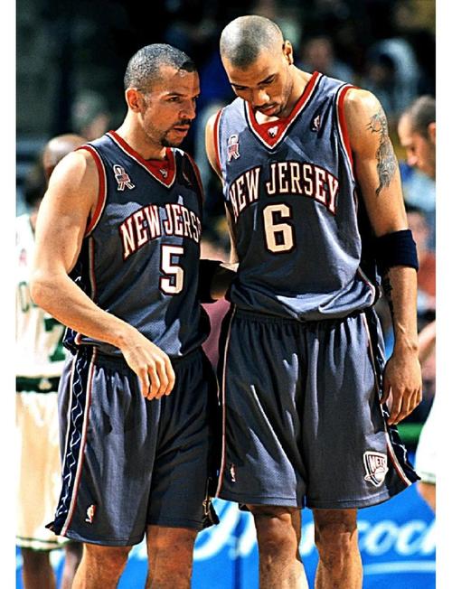 今天一条龙破门！这动作幅度，这过人摆脱后的射门，...（今天一条龙破门！动作拉满，过人摆脱后的劲射直挂死角）