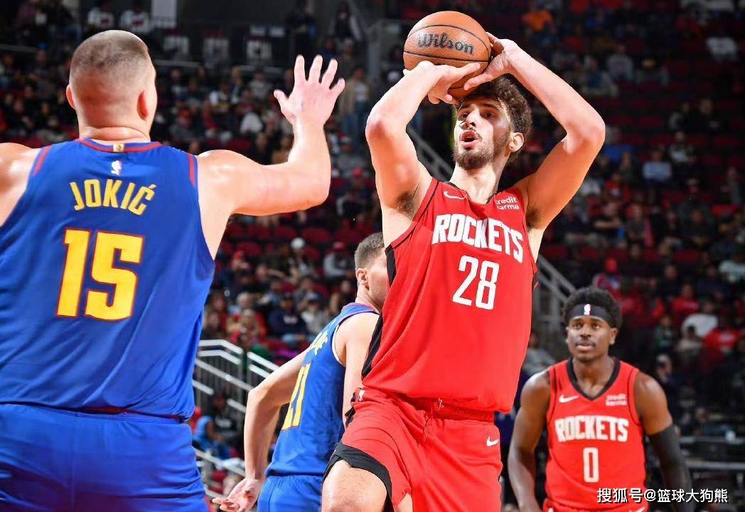 英超赛场亮点：利物浦逆转曼联,（英超焦点战：利物浦上演逆转力克曼联）