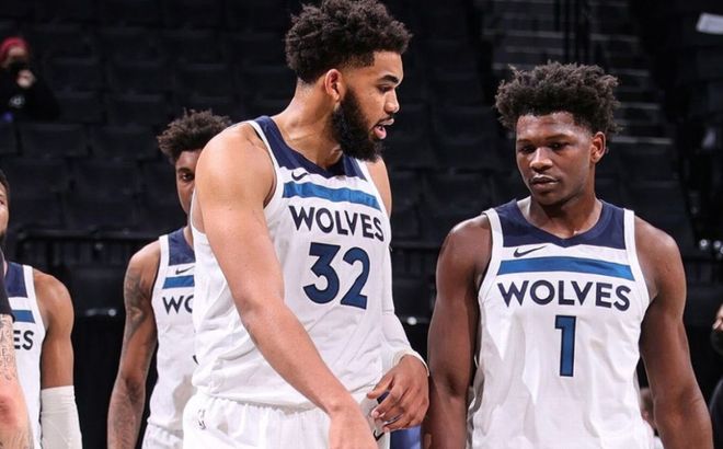 世体：巴萨已获得欧足联批准，欧冠对法兰克福将在诺坎普进行（世体：欧足联批准通过，巴萨欧冠战法兰克福将在诺坎普开打）